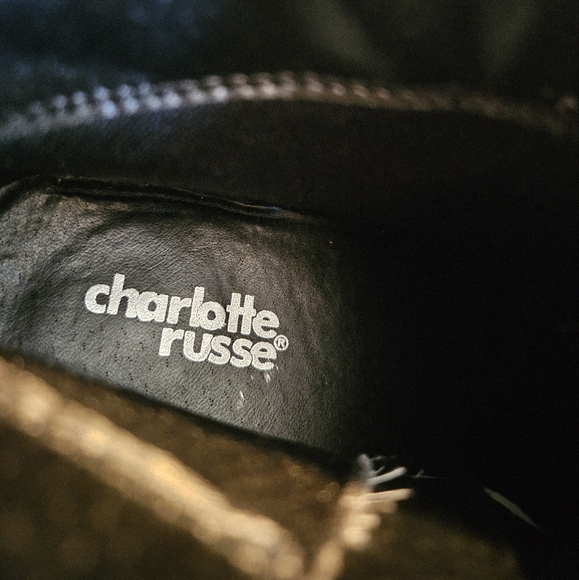 Black shoe booties size 9 - Picture 2 of 6